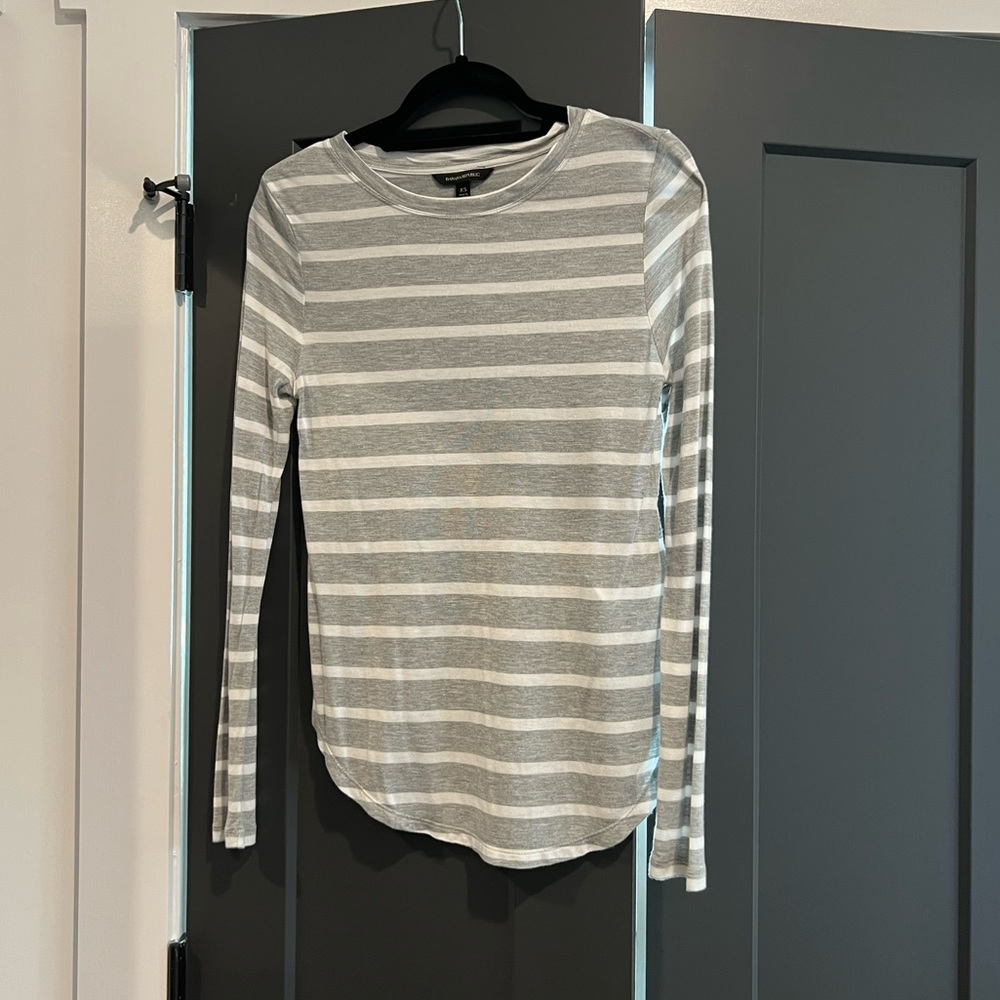 Banana Republic Long Sleeve Tee XS